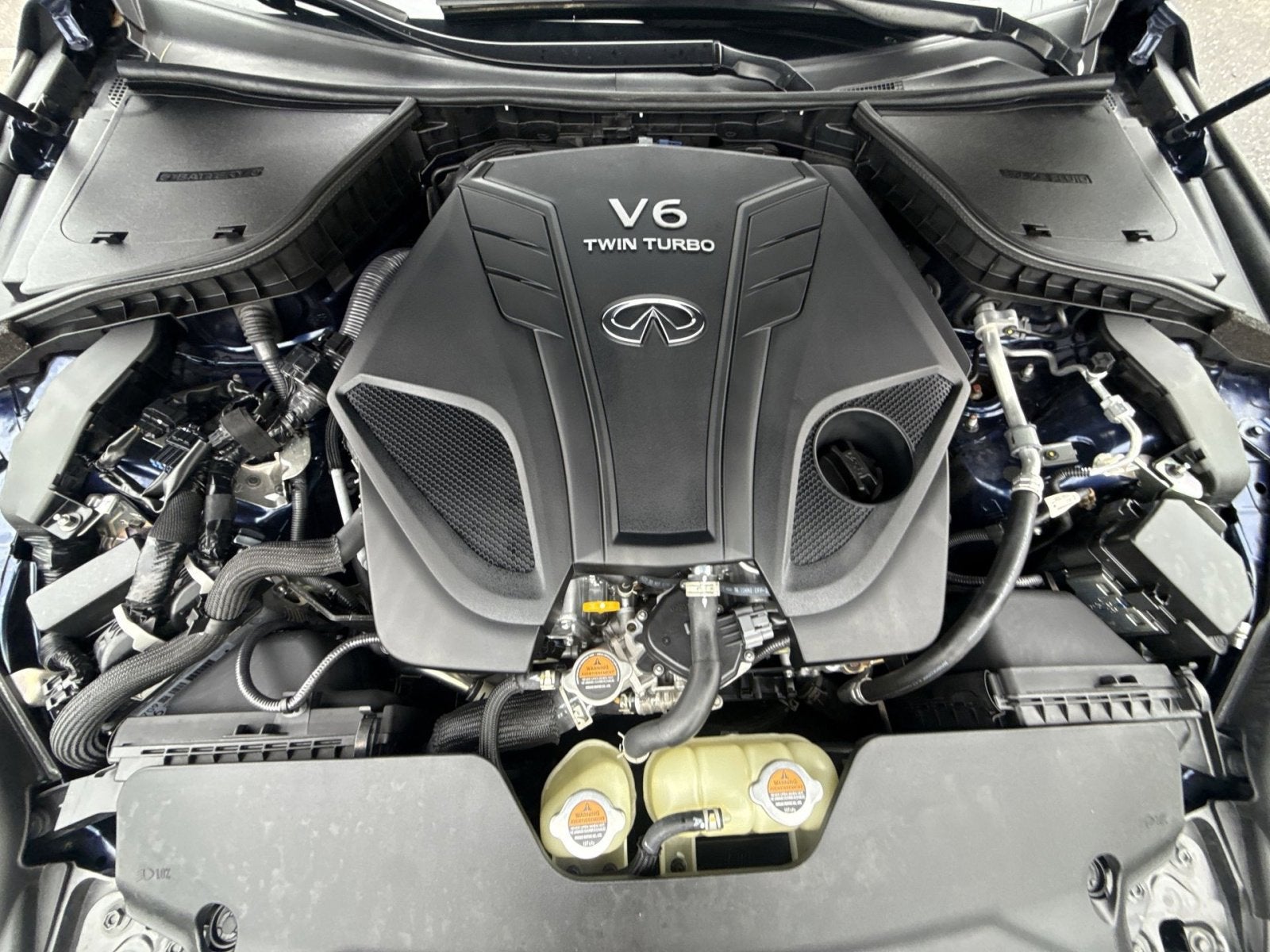2023 INFINITI Q50 LUXE
