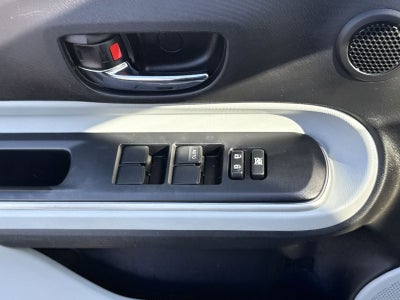 2014 Toyota Prius c One