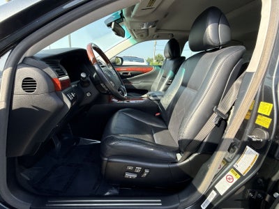 2011 Lexus LS 460