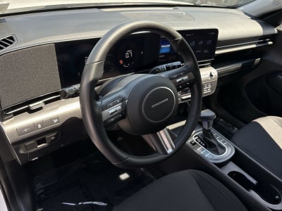 2025 Hyundai KONA SEL