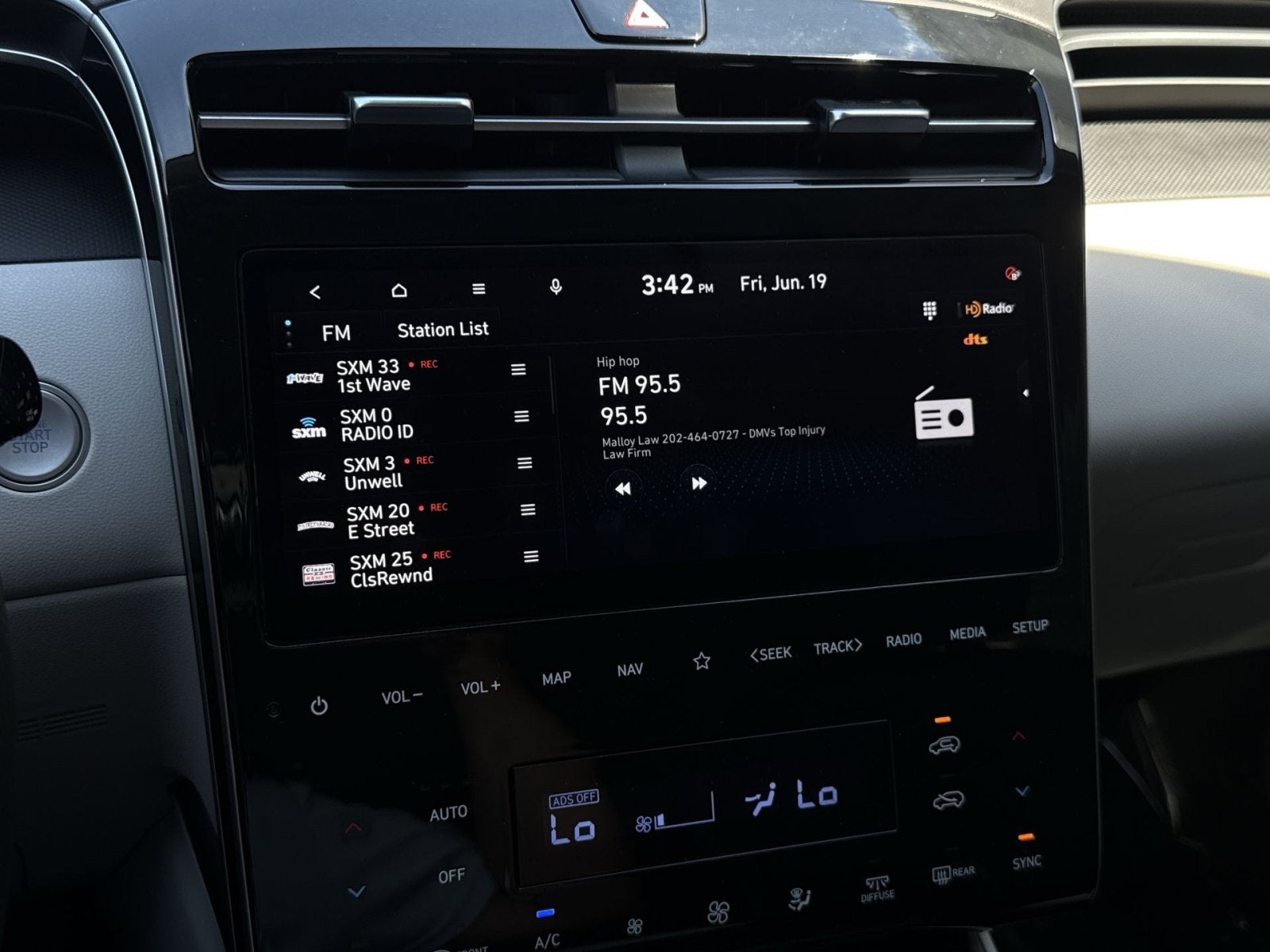 2024 Hyundai TUCSON HYBRID Blue