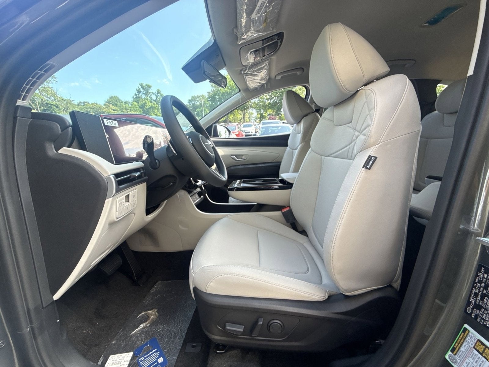 2026 Hyundai TUCSON HYBRID SEL