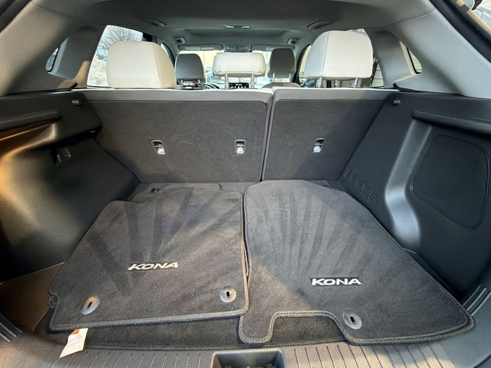 2023 Hyundai KONA Limited