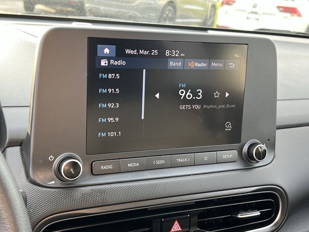 2023 Hyundai KONA SEL