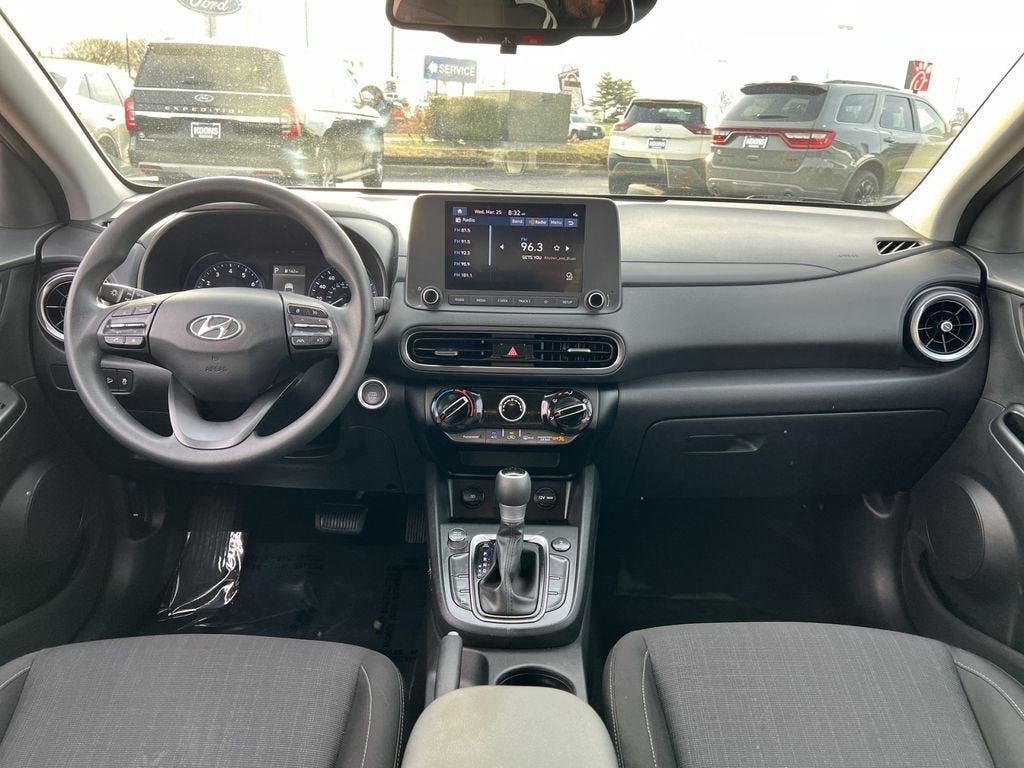 2023 Hyundai KONA SEL