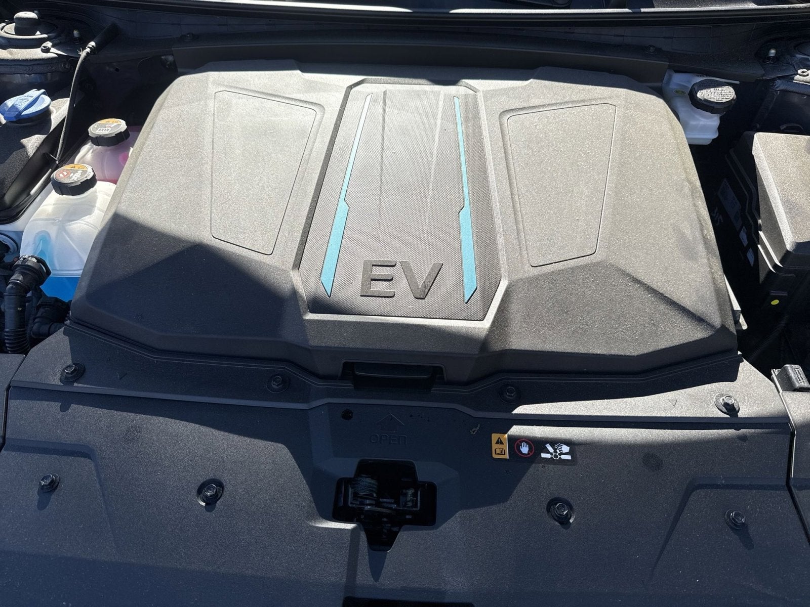 2024 Hyundai IONIQ 5 SE