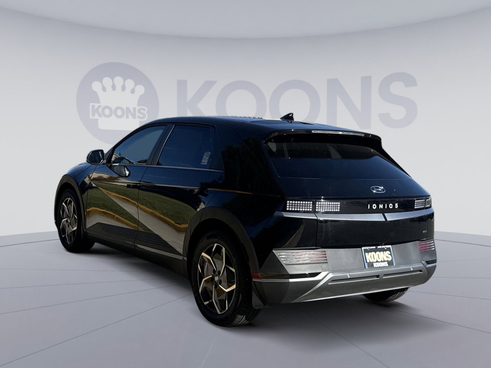 2024 Hyundai IONIQ 5 SE