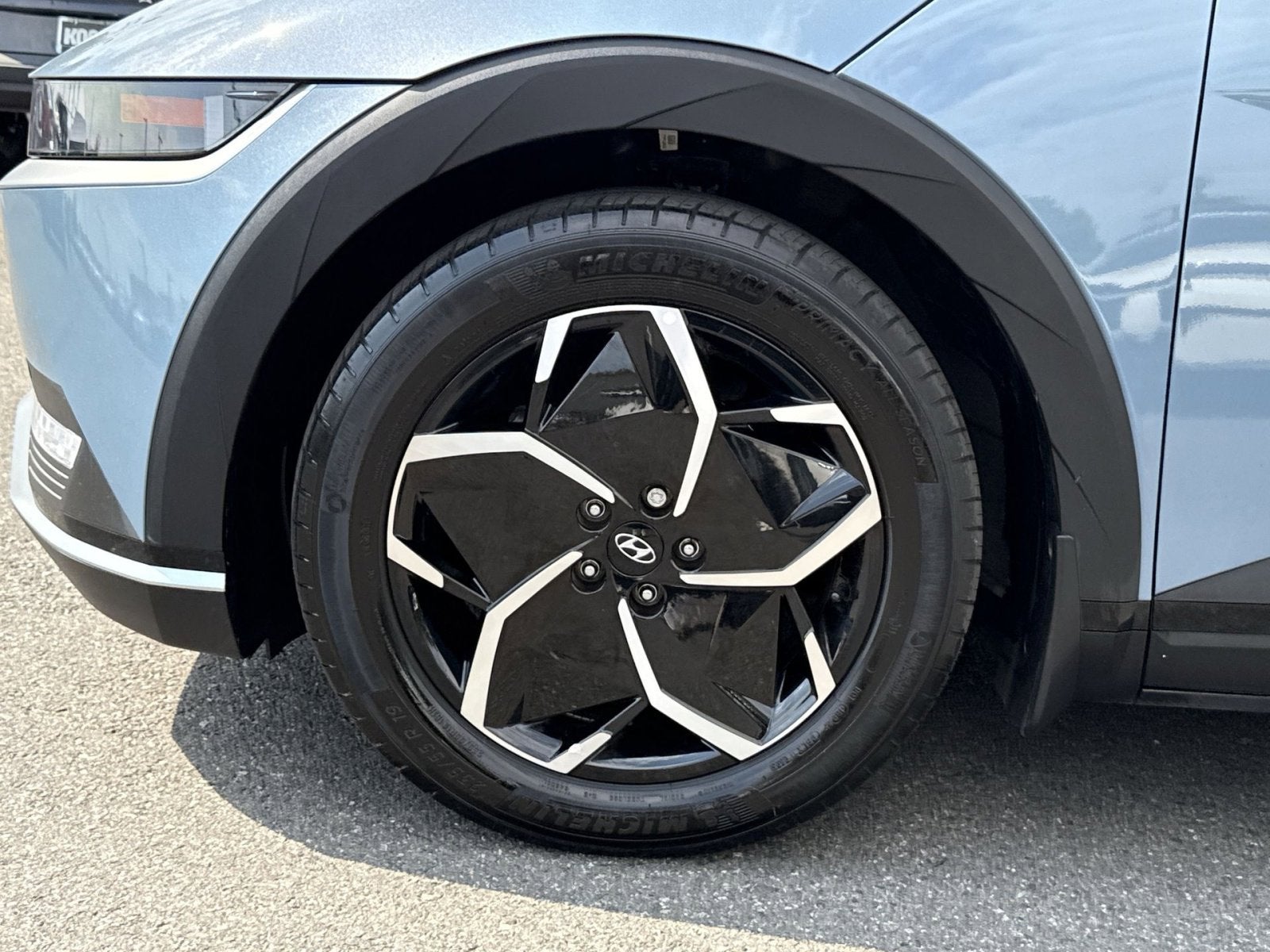 2024 Hyundai IONIQ 5 SEL