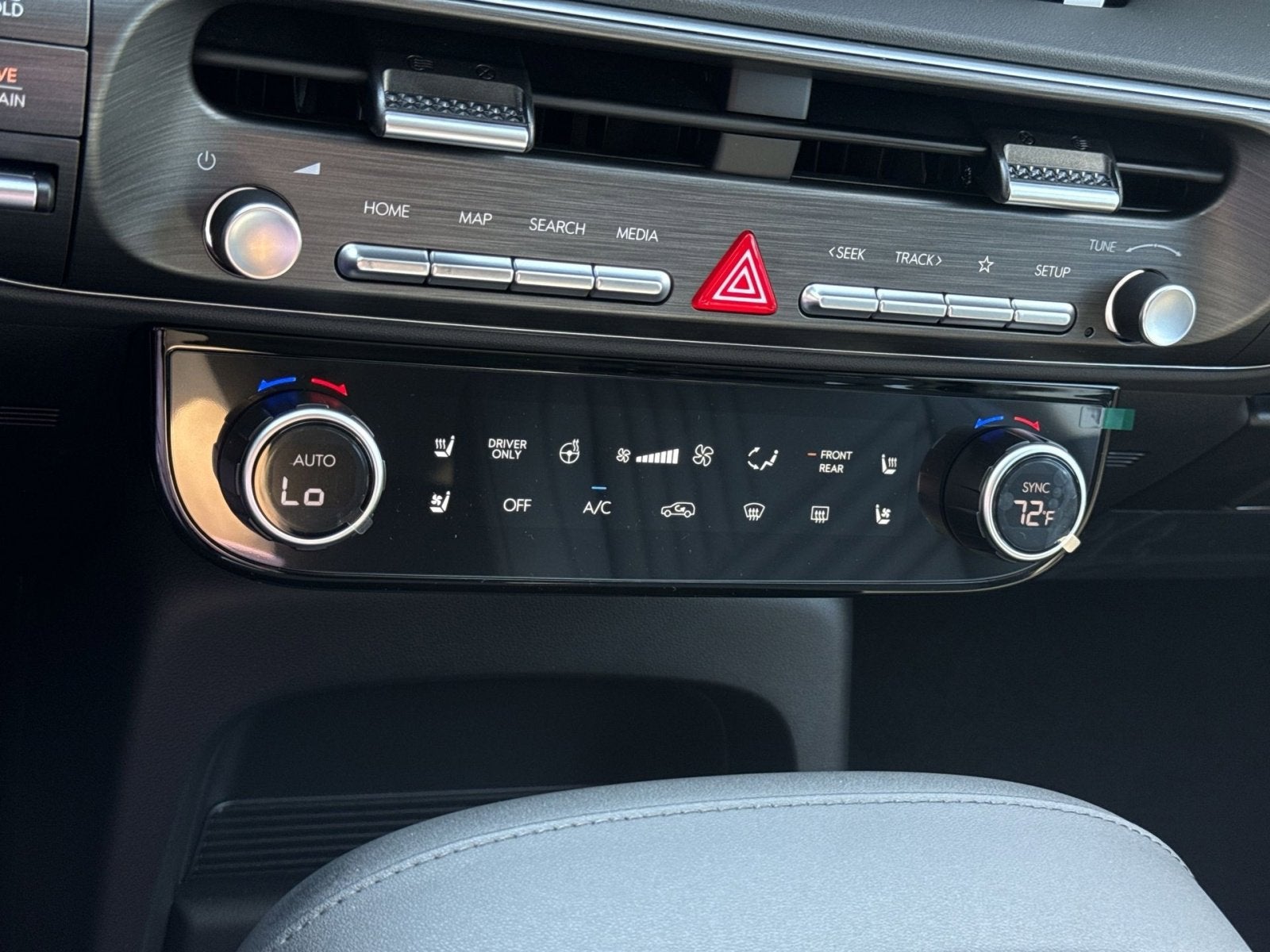 2026 Hyundai PALISADE HYBRID SEL Premium