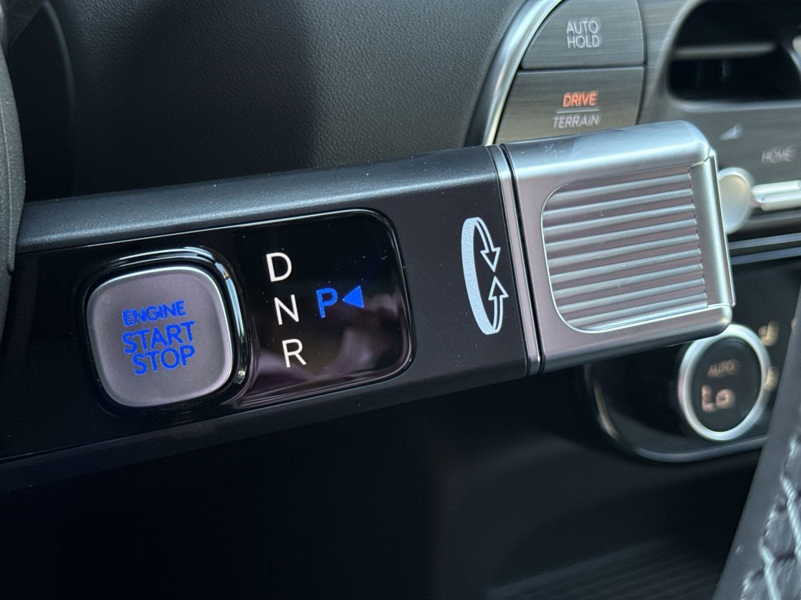 2026 Hyundai PALISADE HYBRID SEL Premium