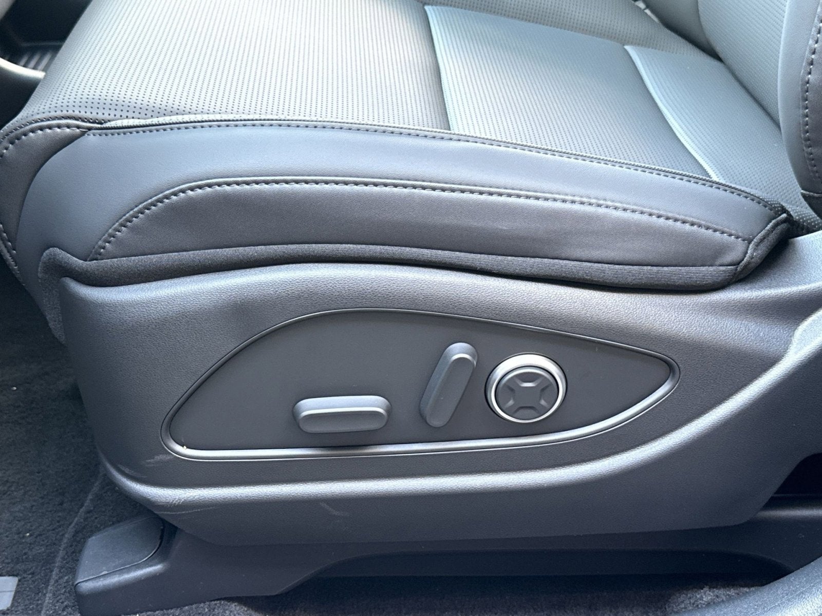 2026 Hyundai PALISADE HYBRID SEL Premium