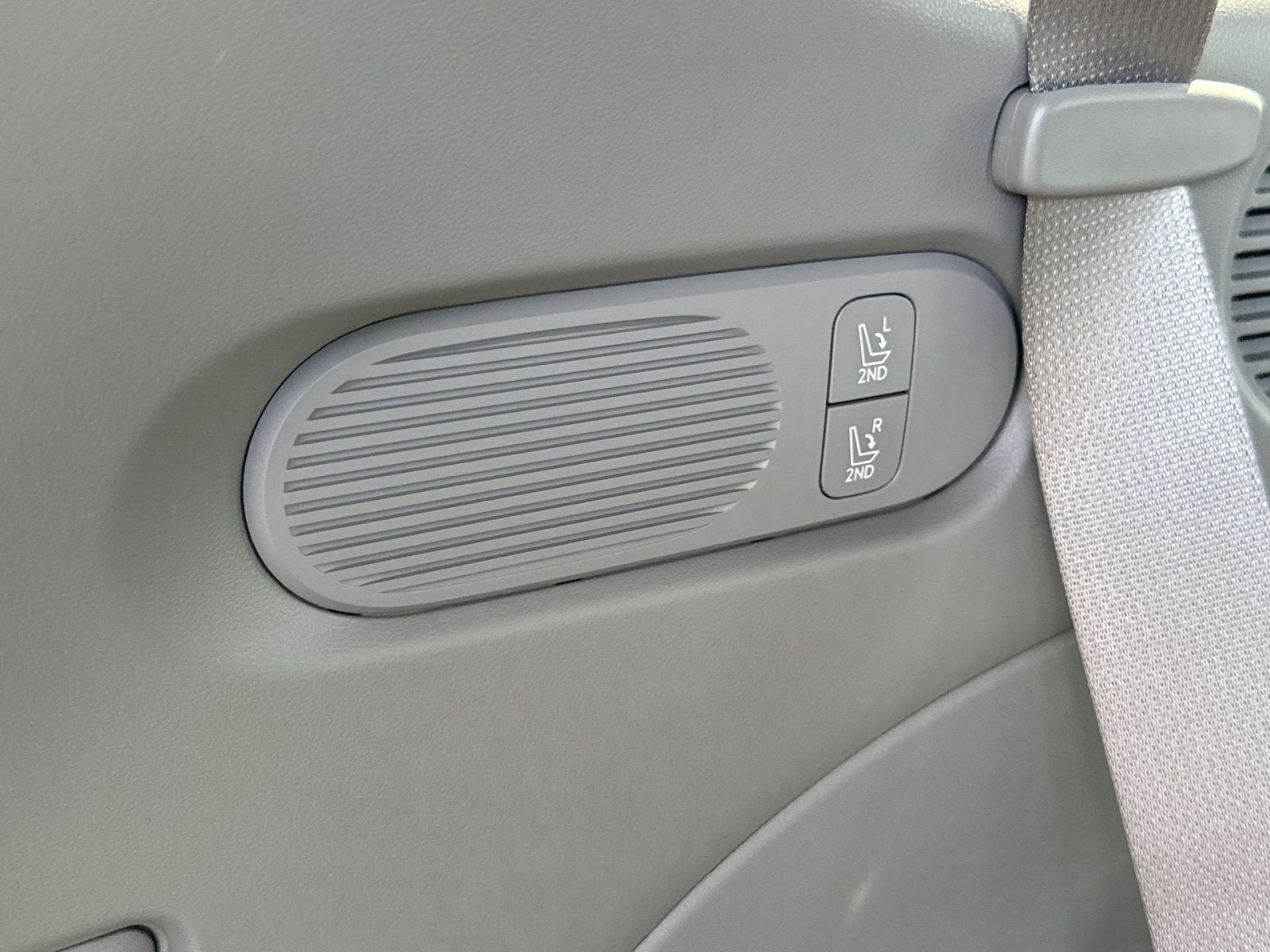 2026 Hyundai PALISADE HYBRID SEL Premium
