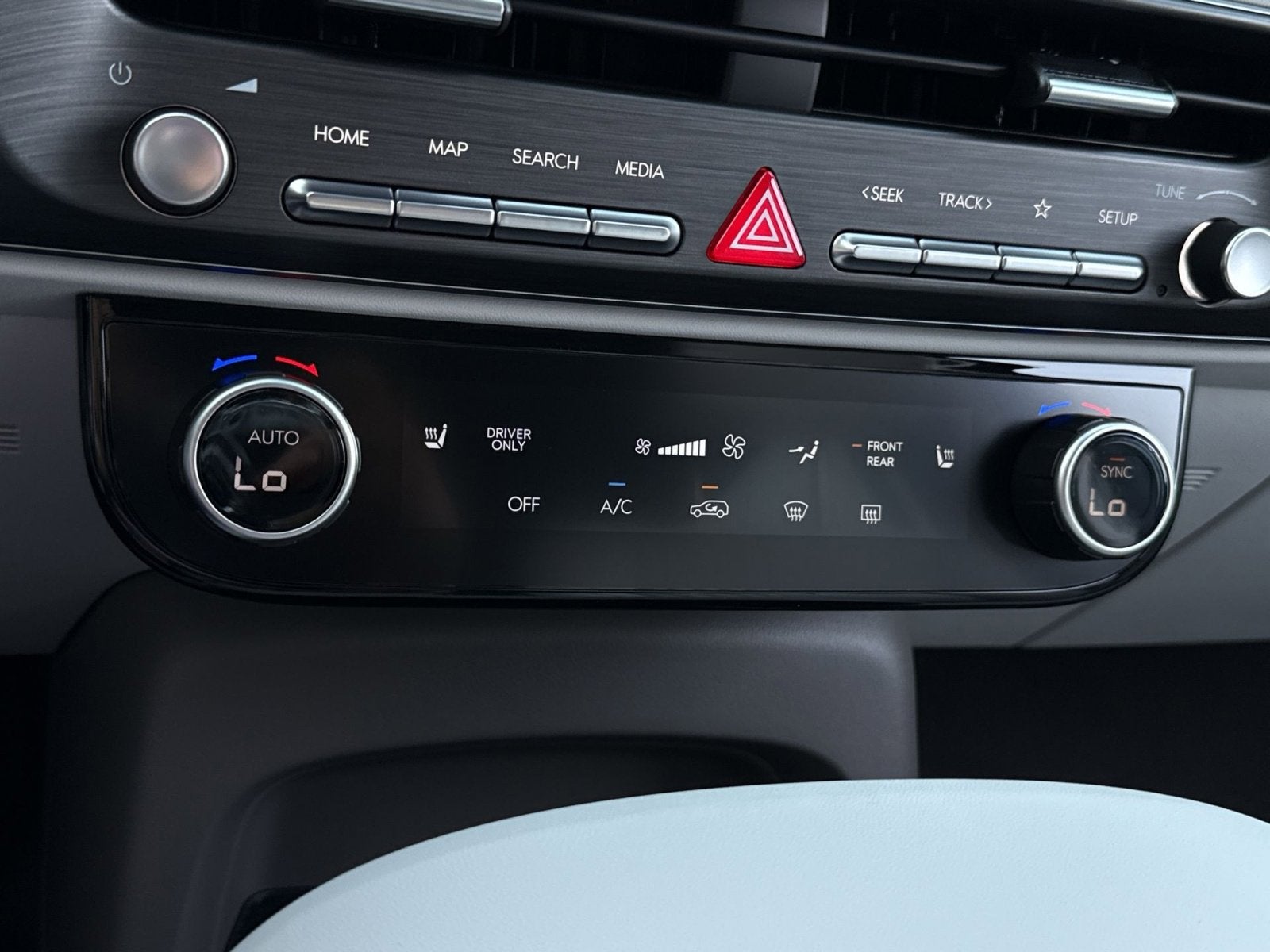 2026 Hyundai PALISADE HYBRID SEL