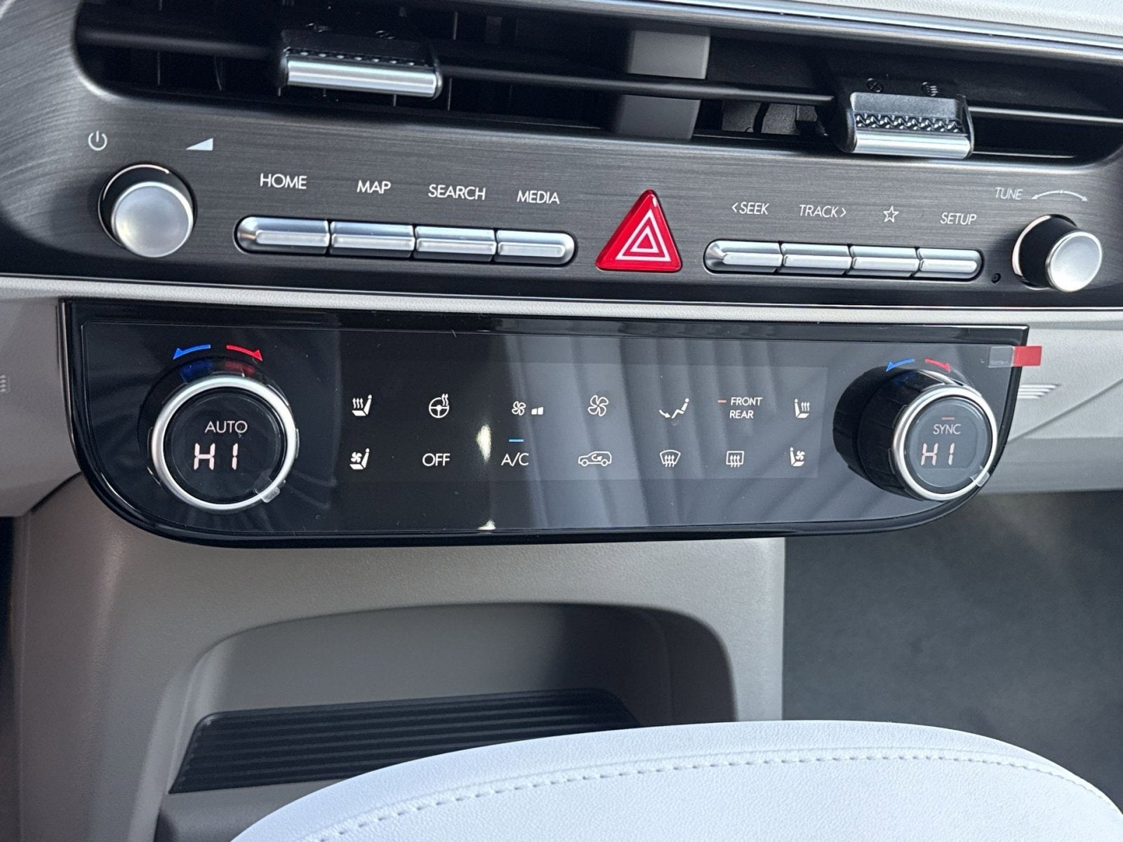 2026 Hyundai PALISADE SEL Premium