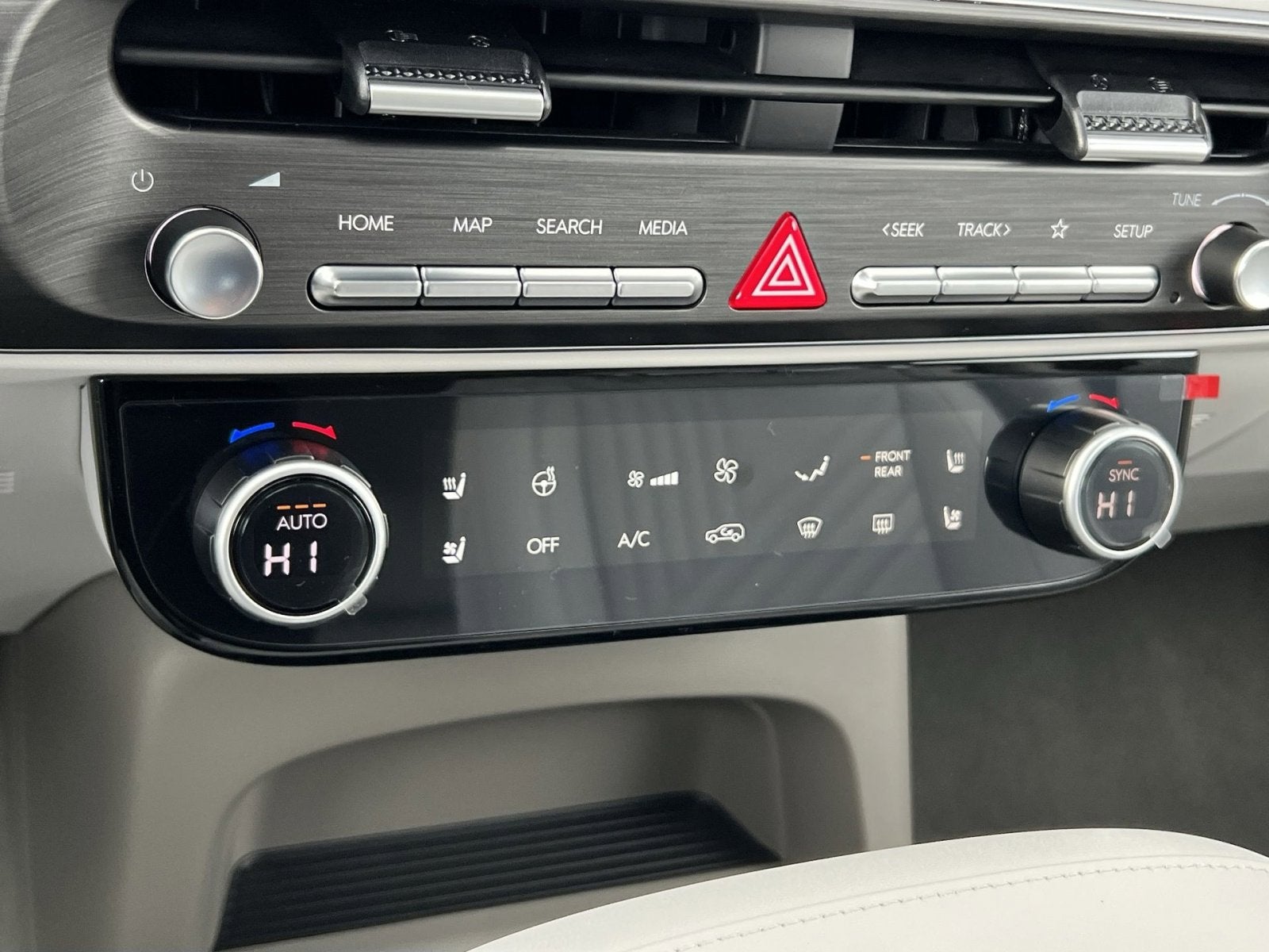 2026 Hyundai PALISADE SEL Premium