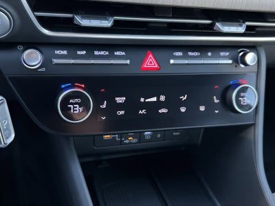 2024 Hyundai SONATA HYBRID SEL