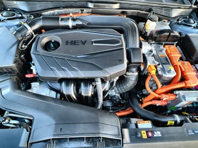 2024 Hyundai SONATA HYBRID SEL