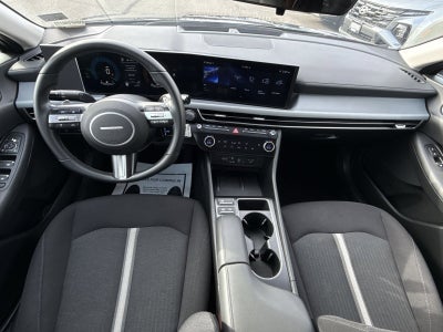 2025 Hyundai SONATA HYBRID SEL