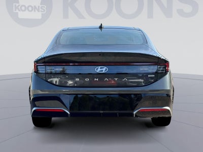 2026 Hyundai SONATA HYBRID SEL