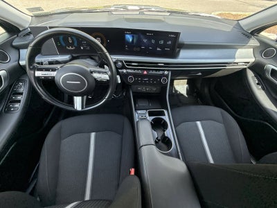2025 Hyundai SONATA HYBRID SEL