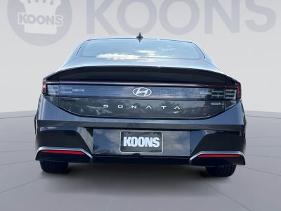 2025 Hyundai SONATA HYBRID SEL