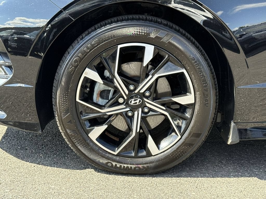 2025 Hyundai SONATA SEL