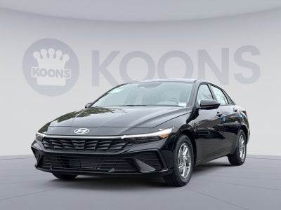 2026 Hyundai ELANTRA SE