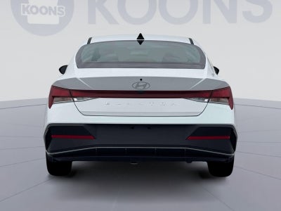 2026 Hyundai ELANTRA SE