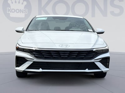 2026 Hyundai ELANTRA SE