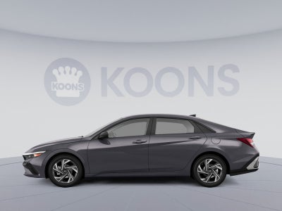 2026 Hyundai ELANTRA SE