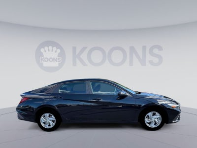 2026 Hyundai ELANTRA SE