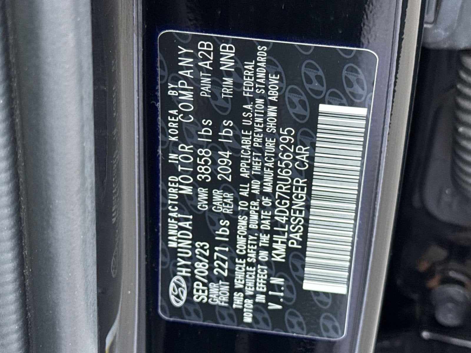 2024 Hyundai ELANTRA SE