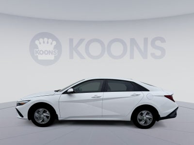 2026 Hyundai ELANTRA SE