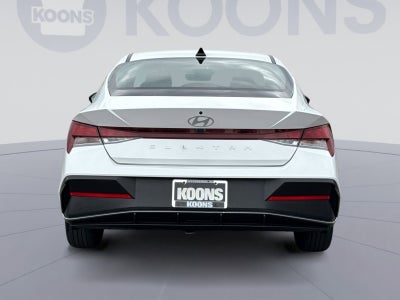 2024 Hyundai ELANTRA SEL