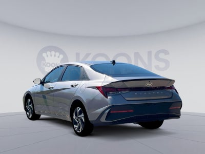 2025 Hyundai ELANTRA SEL Sport
