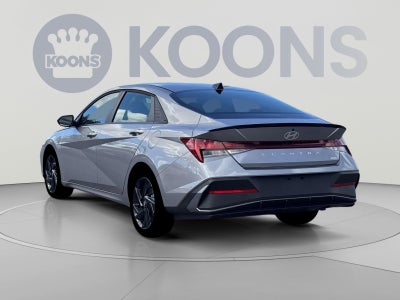 2026 Hyundai ELANTRA HYBRID SEL Sport