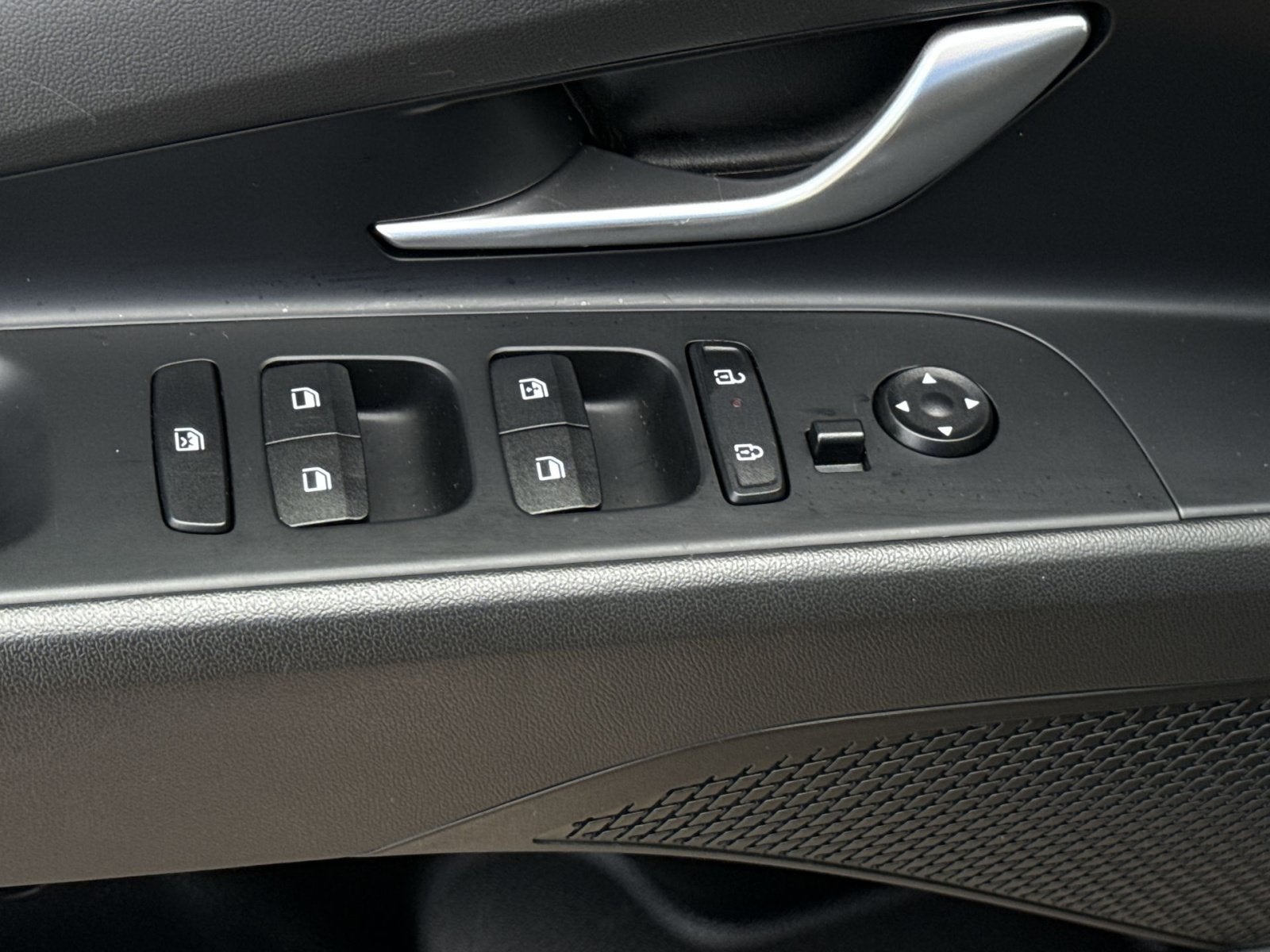 2024 Hyundai ELANTRA HYBRID Blue