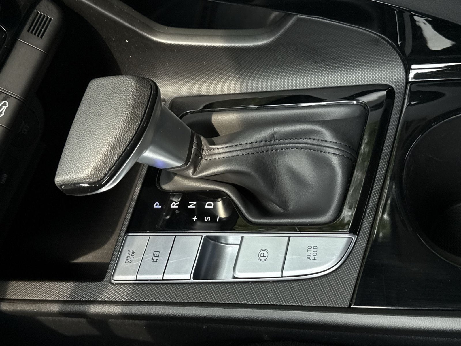 2024 Hyundai ELANTRA HYBRID Blue