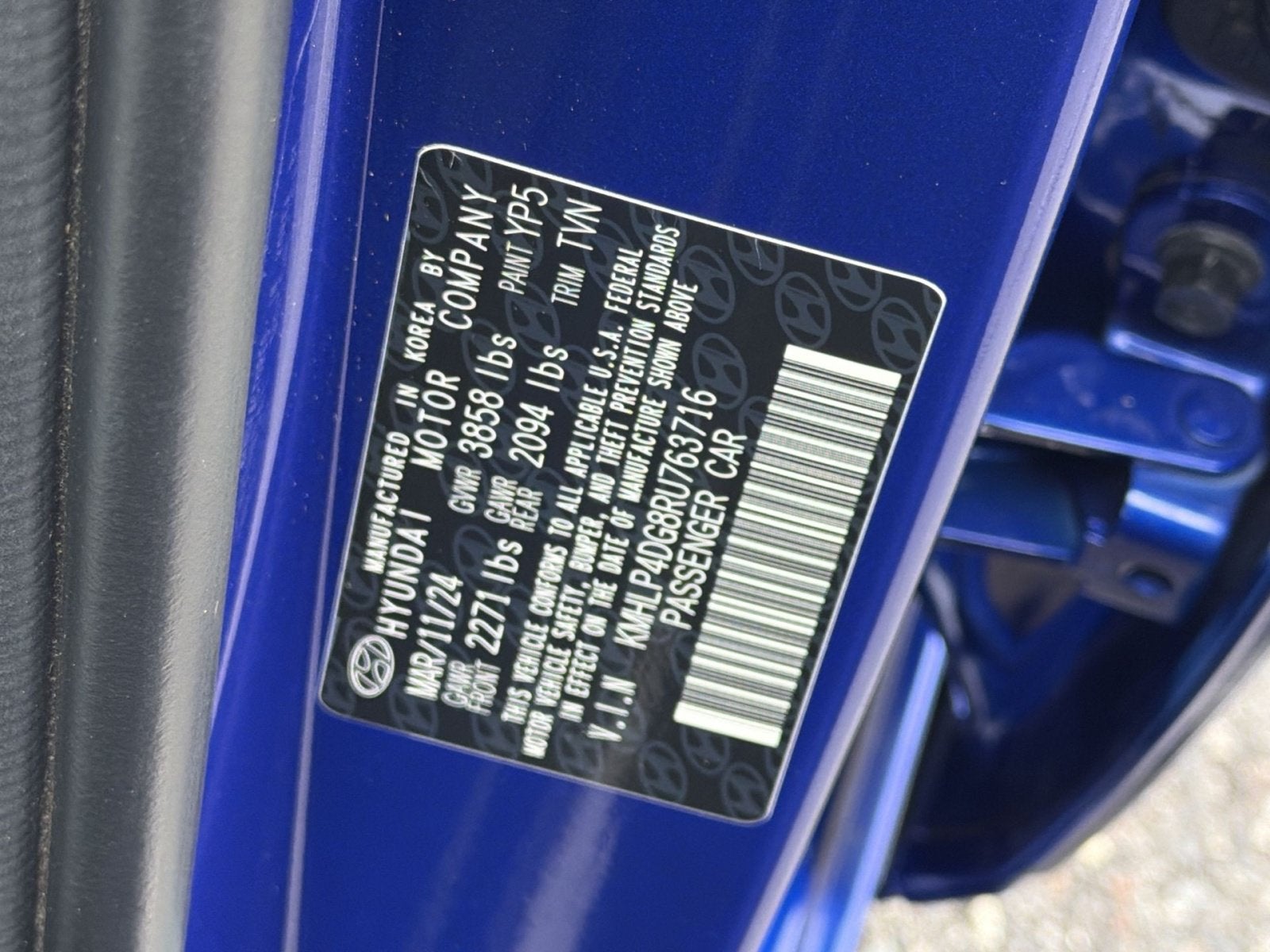 2024 Hyundai ELANTRA Limited