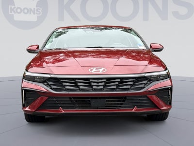 2025 Hyundai ELANTRA Limited