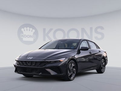 2025 Hyundai ELANTRA Limited