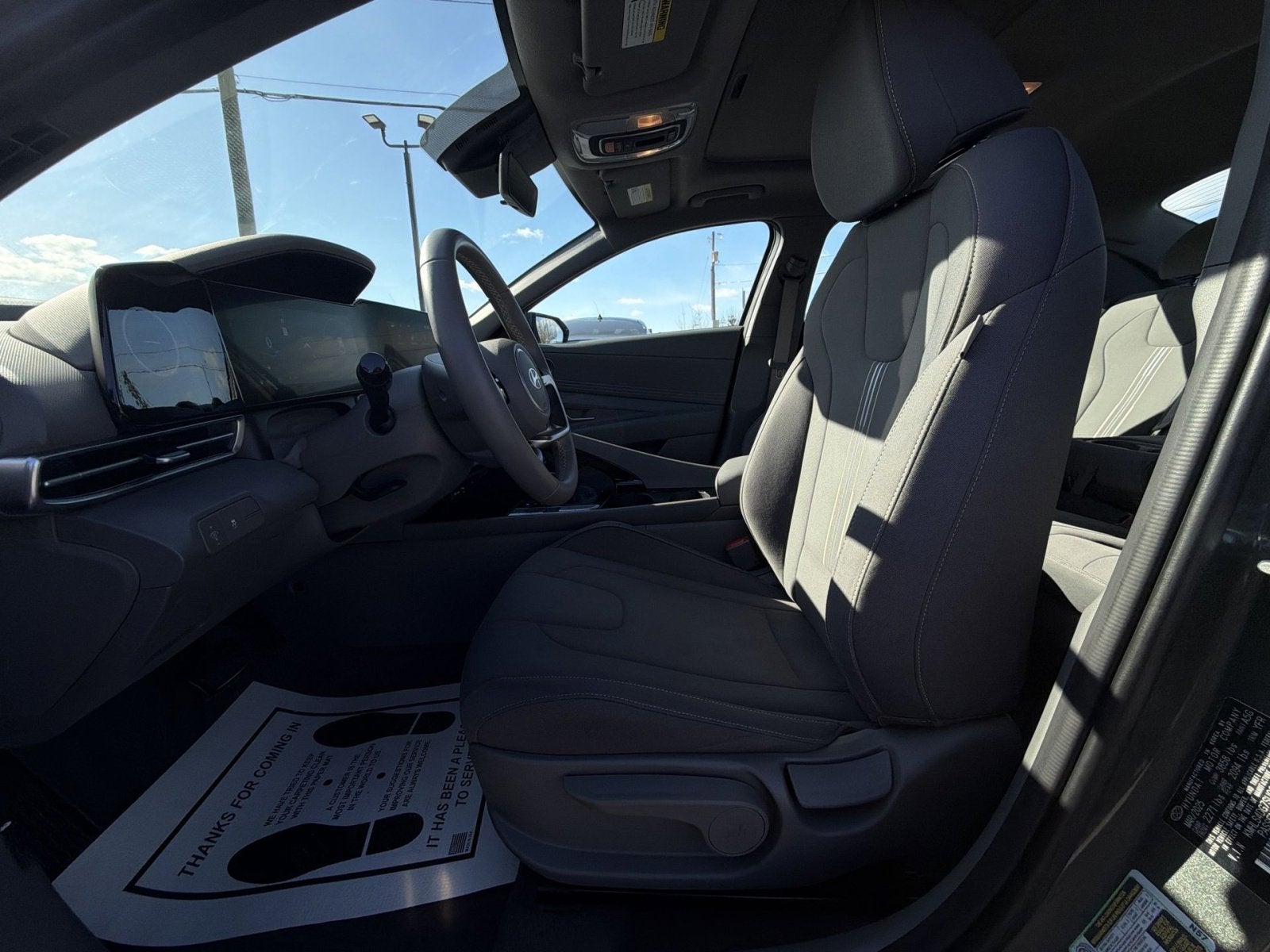 2025 Hyundai ELANTRA SEL Convenience