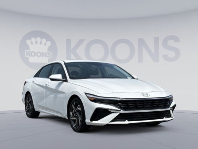 2025 Hyundai ELANTRA SEL Convenience