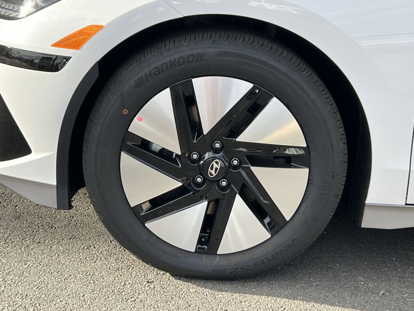 2025 Hyundai IONIQ 6 SE