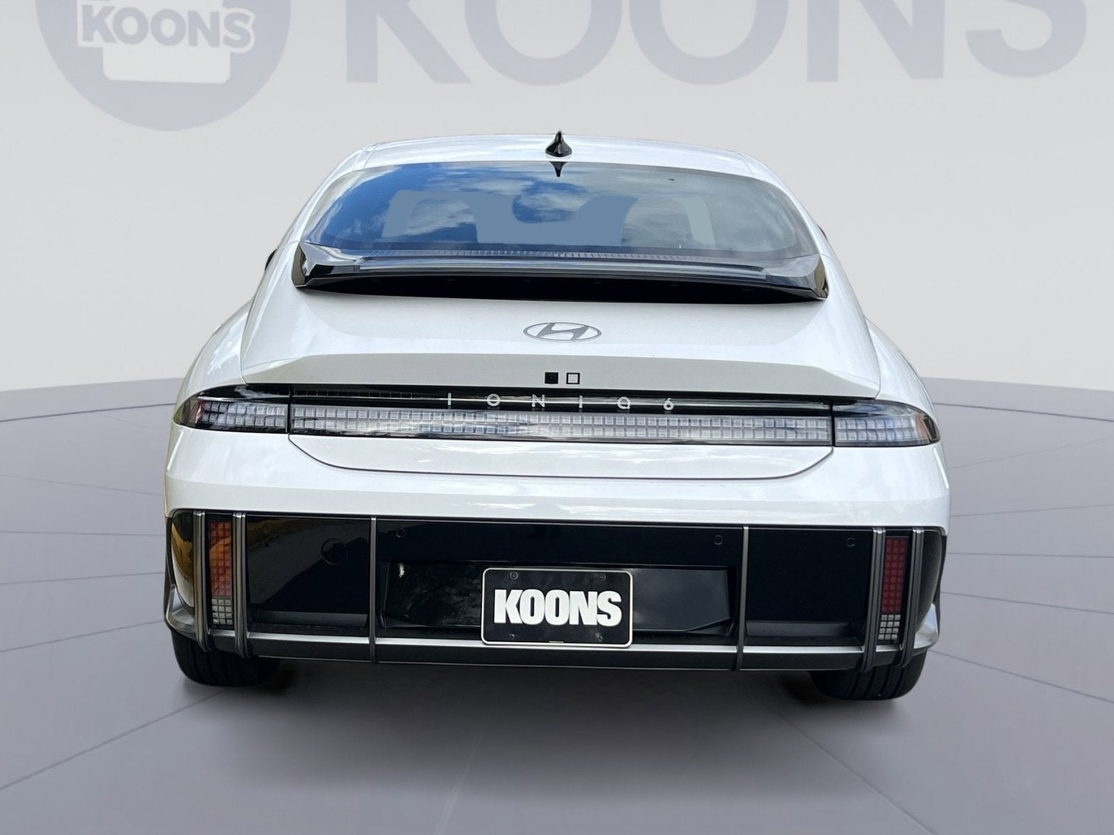 2025 Hyundai IONIQ 6 SE