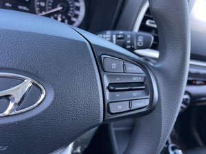 2022 Hyundai VENUE SE