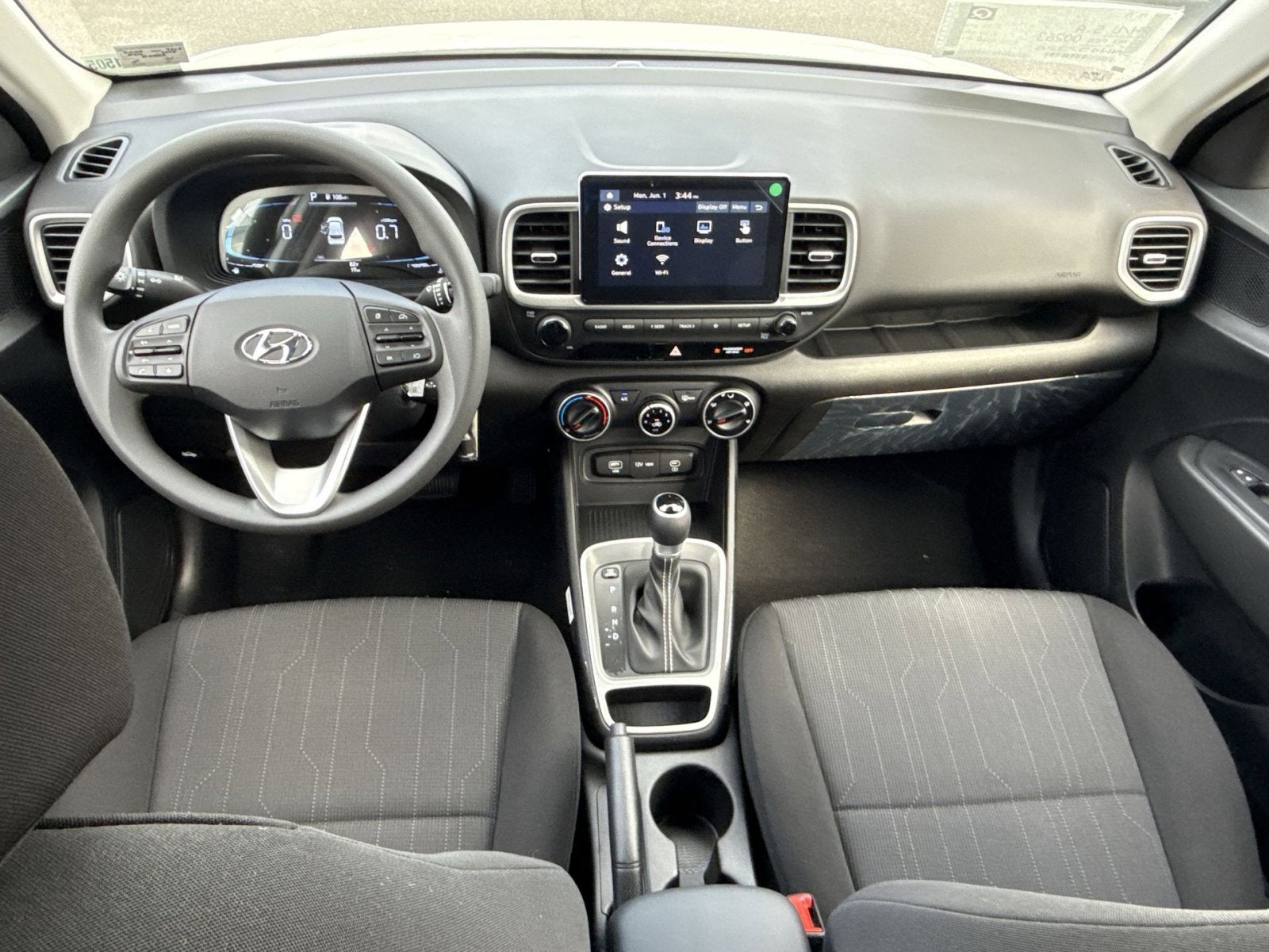 2026 Hyundai VENUE SE