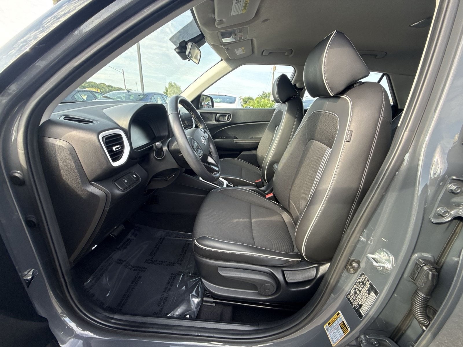2024 Hyundai VENUE Limited