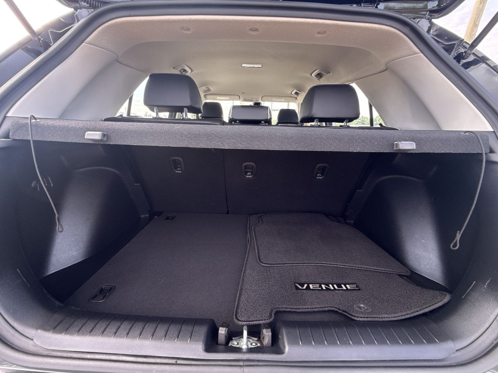 2024 Hyundai VENUE Limited