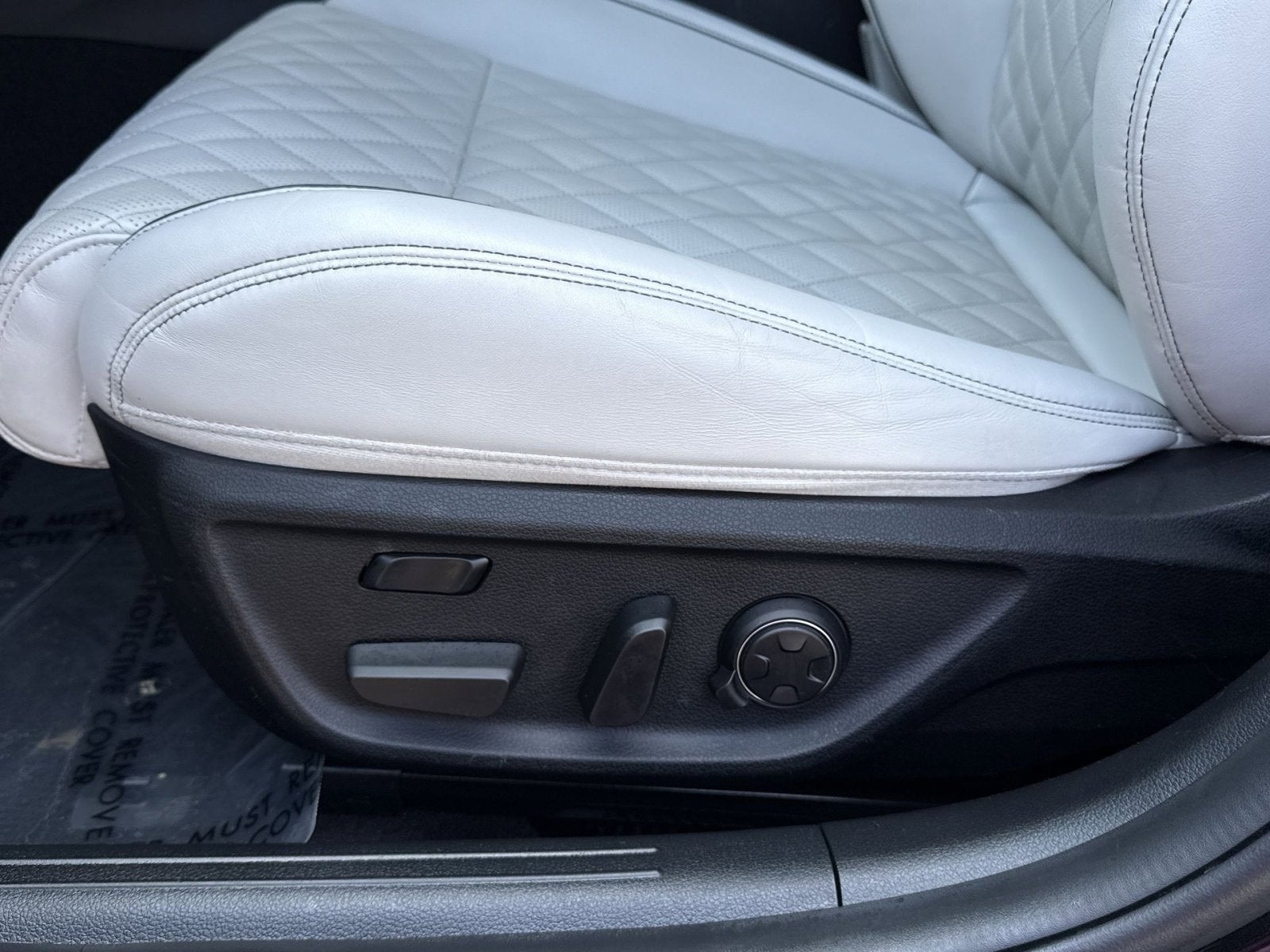 2024 Genesis G70 3.3T Sport Prestige